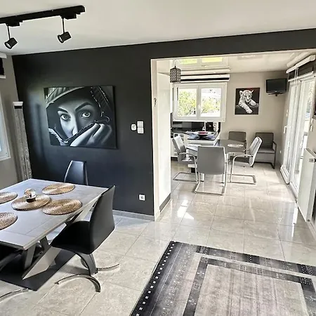 Grande Maison Au Calme Ferienhaus