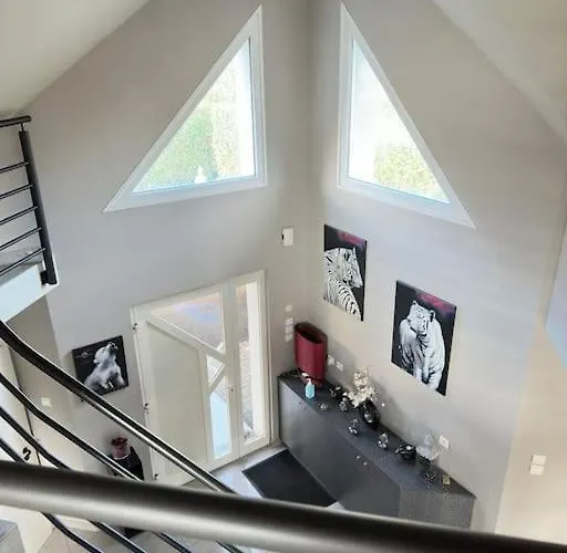 Grande Maison Au Calme